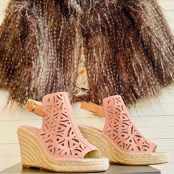Seychelles Shoes - Seychelles | Blush Pink Suede Jaunt Espadrille Wedge